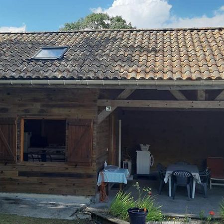 La Cabane Au Fond Du Jardin Arsac Exterior photo